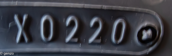 スタッドレスタイヤの製造年月